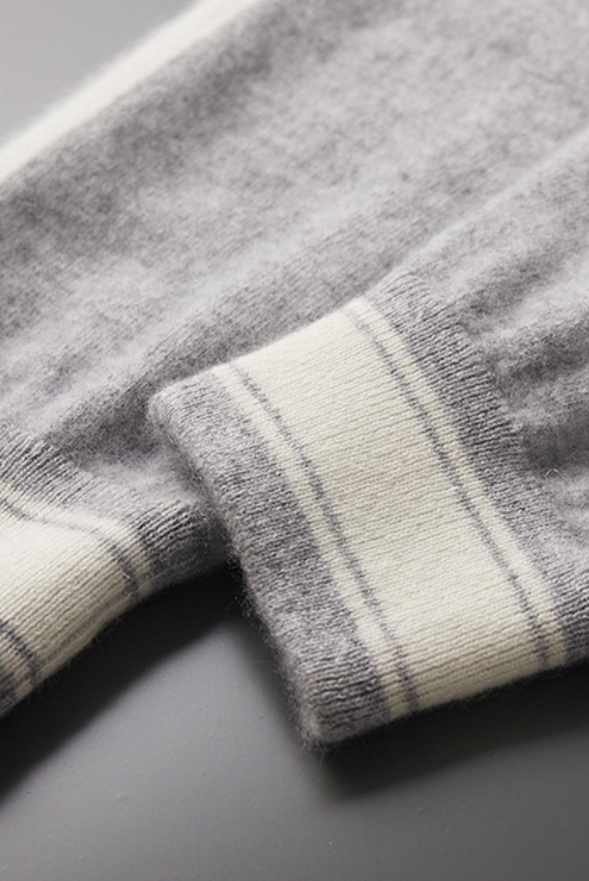 Maya | Crew Neck Sweat Set with Ribbed Cuffs for Women