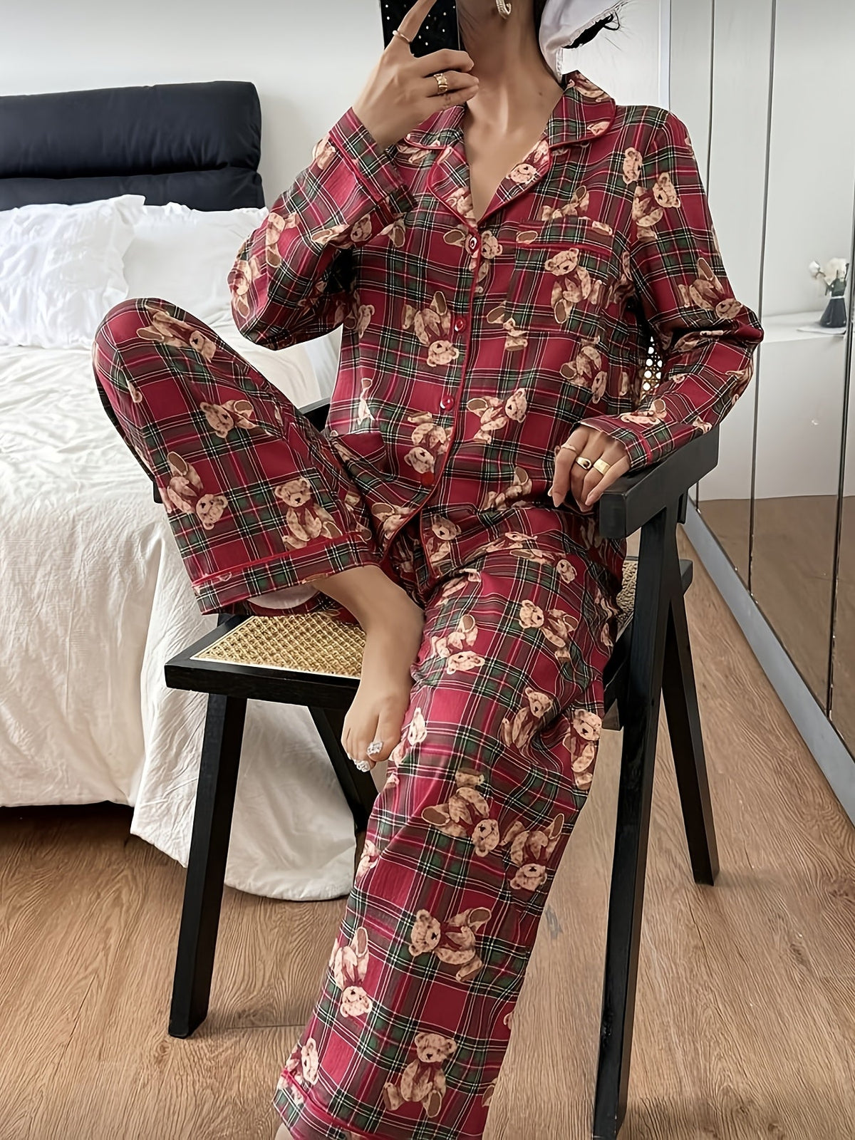 Bergit | Plaid Teddy Bear Print Pajamas for Women with Notched Collar