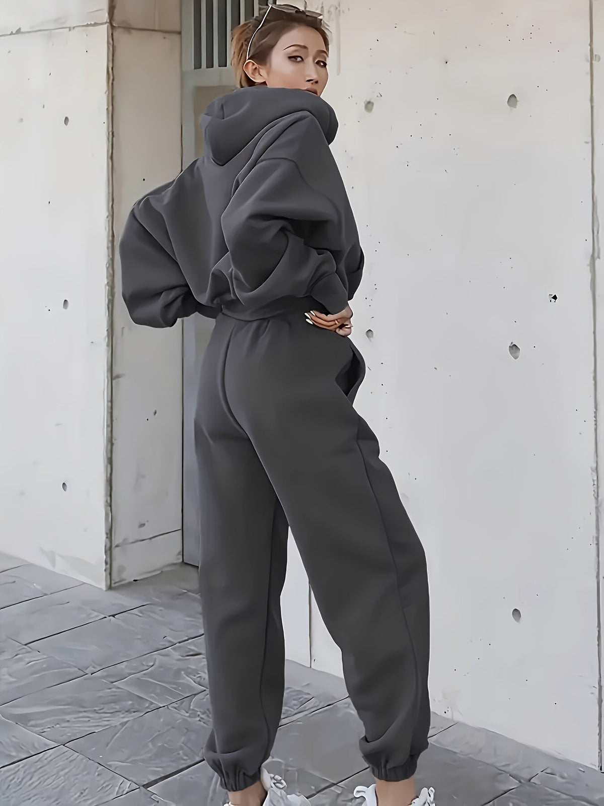 Madge | Oversized Hooded Sweat Set with Kangaroo Pocket for Women