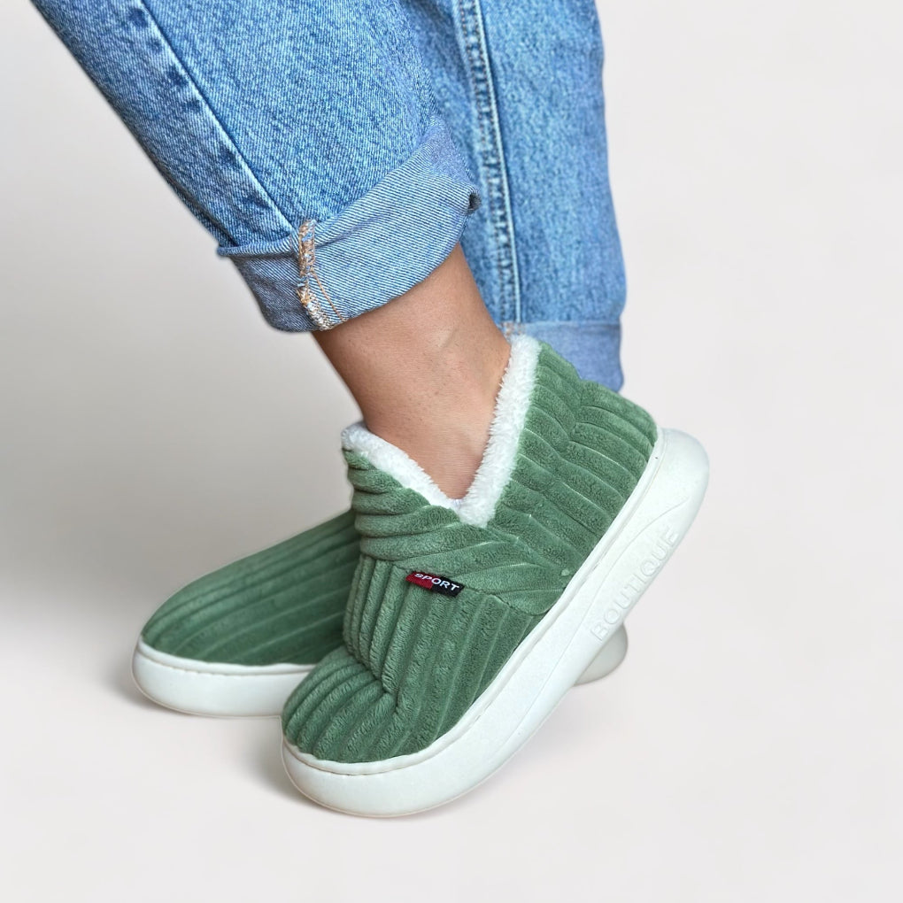 Trine | Faux Fur Lined Slipper Christmas Gift for Women