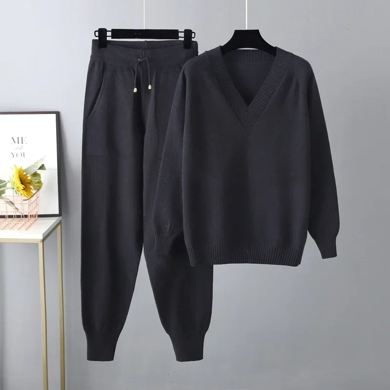 Margje | Ribbed V-Neck Sweat Set with Drawstring for Women