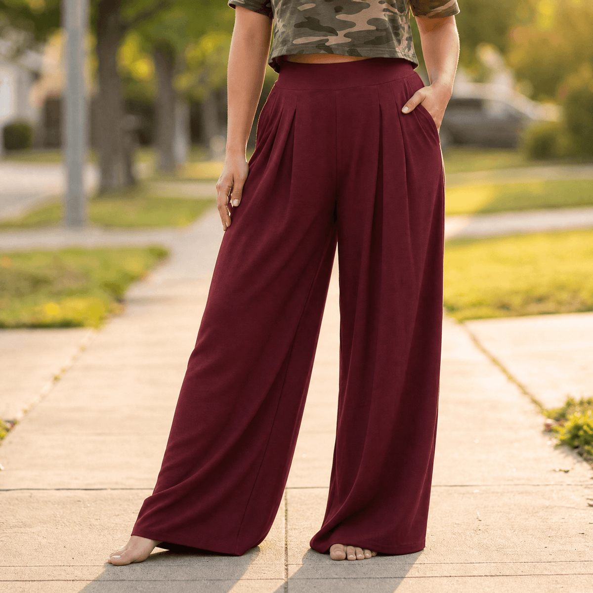 Nevaeh | High-Waisted Pleated Palazzo Pants with Pockets
