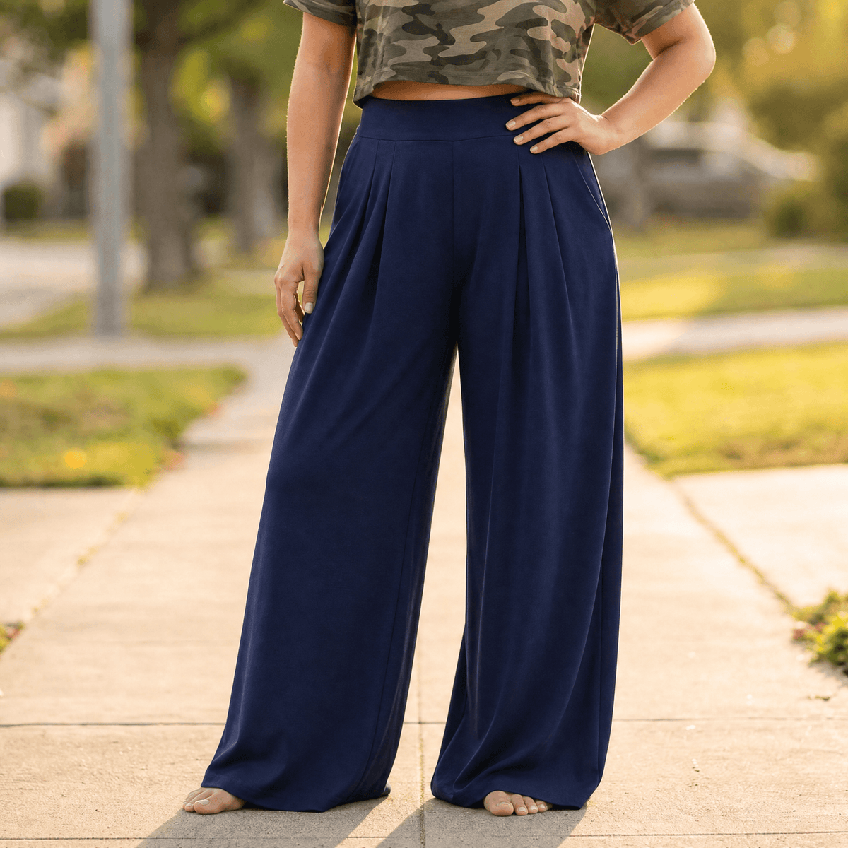 Nevaeh | High-Waisted Pleated Palazzo Pants with Pockets