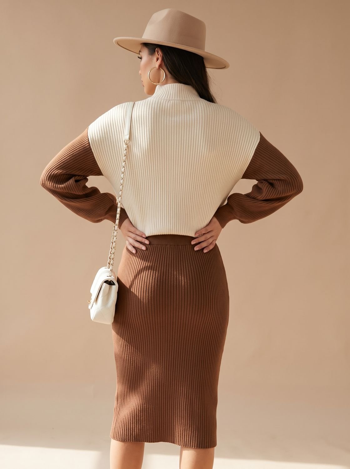 Annigje | Ribbed Turtleneck Sweater & Slit Midi Skirt Set