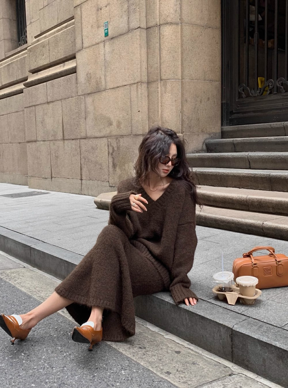 Burgel | V-Neck Ribbed Knit Sweat Set with Wide Leg Pants