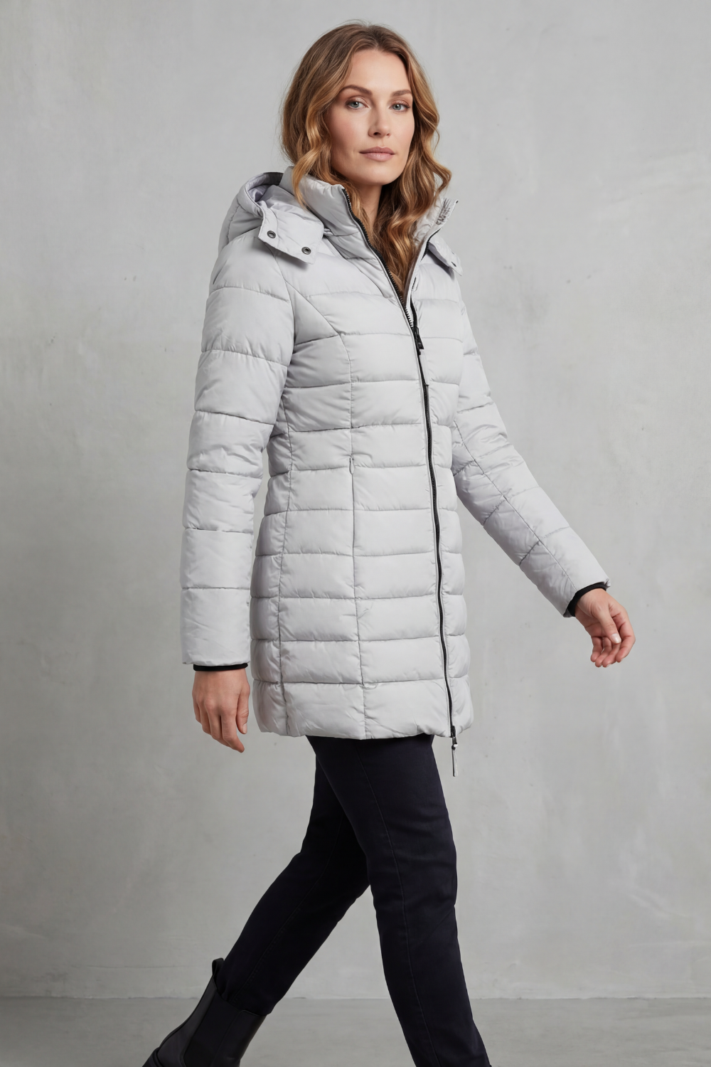 Nete | Longline Quilted Puffer Jacket with Hood for Women