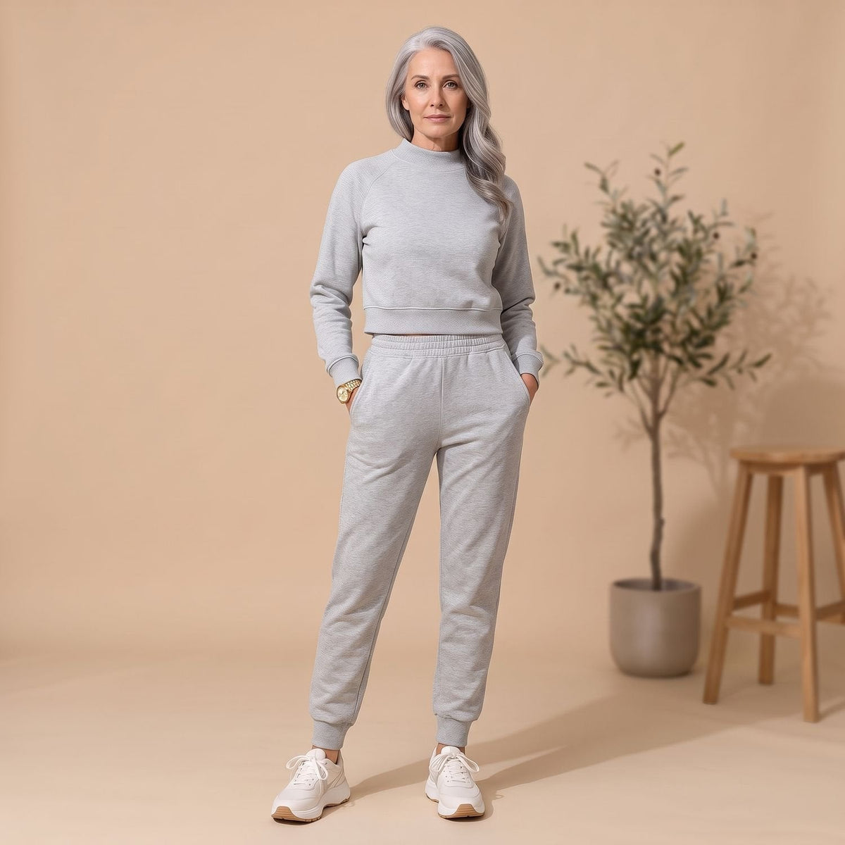 Chandler | Cropped Mock-Neck Sweat Set with Jogger Pants