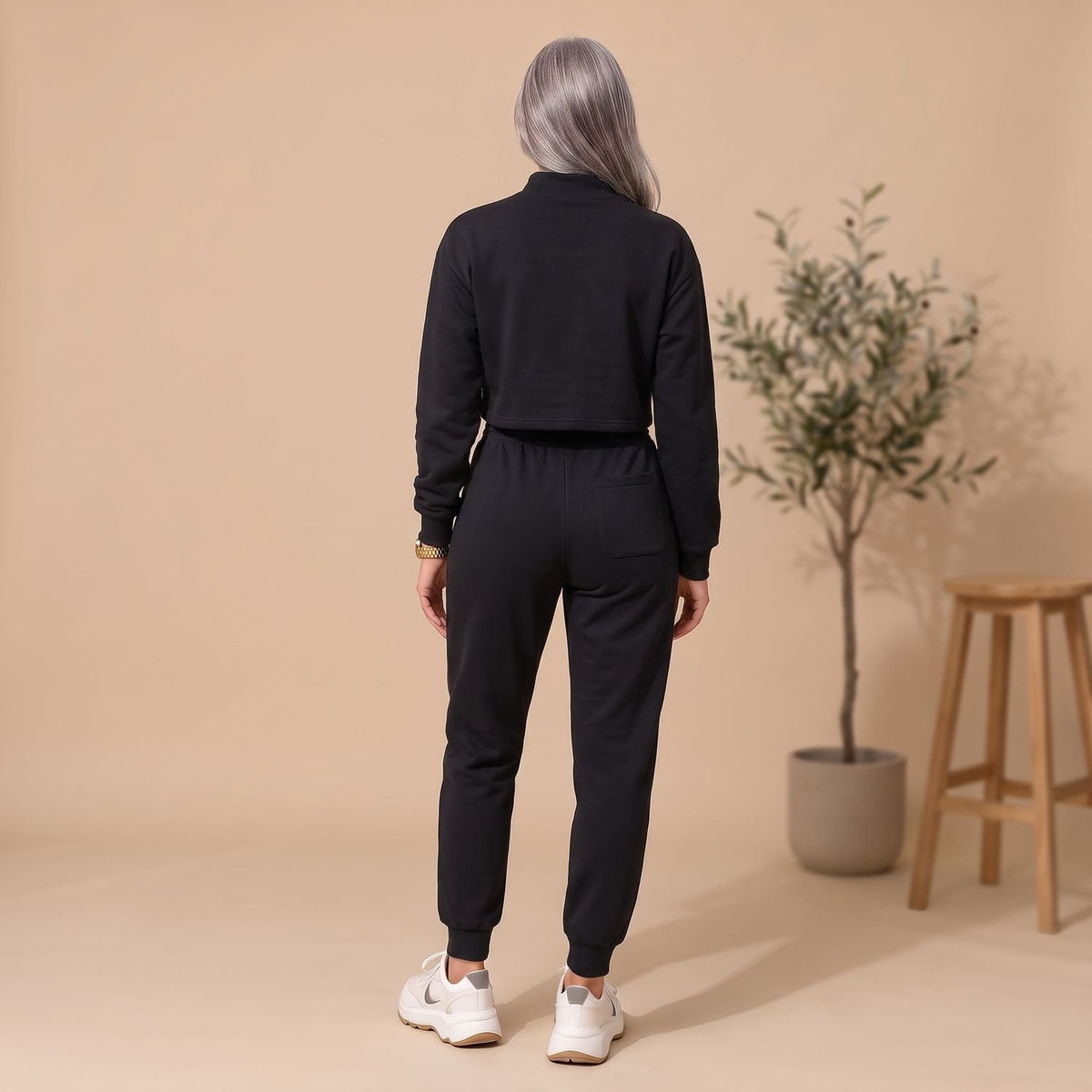 Chandler | Cropped Mock-Neck Sweat Set with Jogger Pants