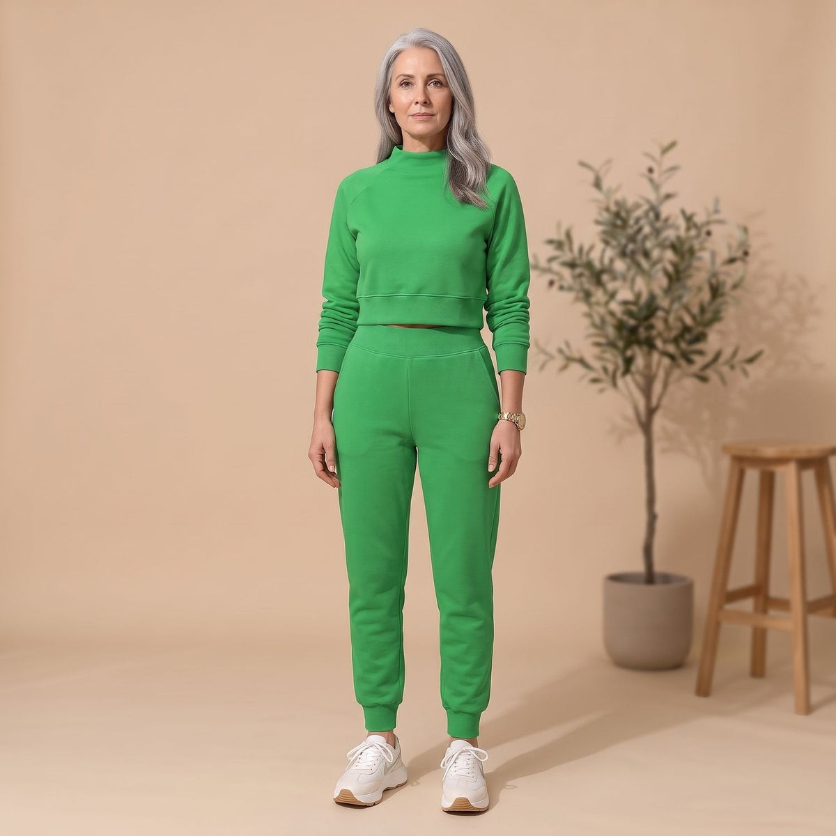 Chandler | Cropped Mock-Neck Sweat Set with Jogger Pants